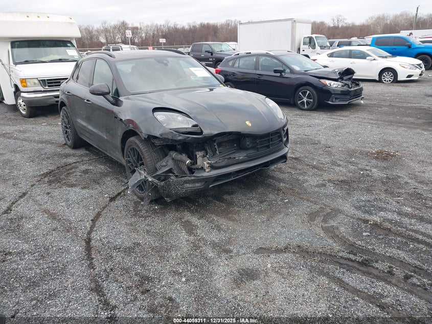 2018 Porsche Macan Gts