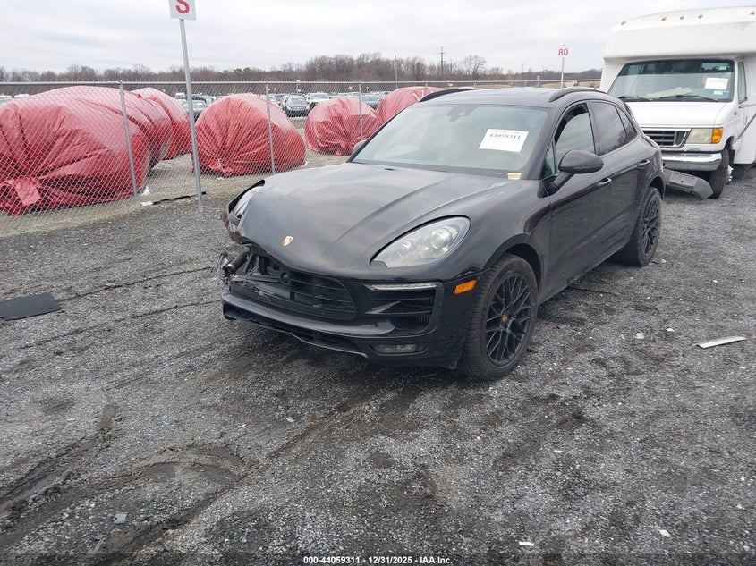2018 Porsche Macan Gts