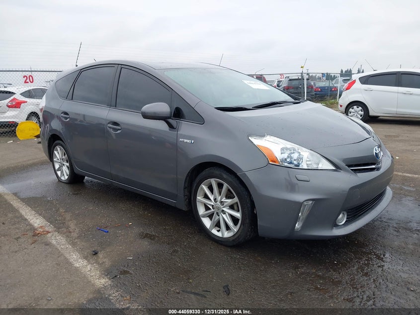 JTDZN3EU5D3225783 2013 Toyota Prius V Five auction photo 1