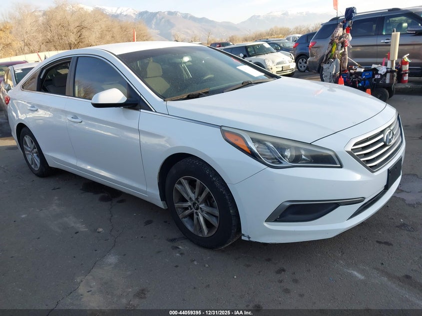 5NPE24AF0GH266058 2016 Hyundai Sonata Se auction photo 1
