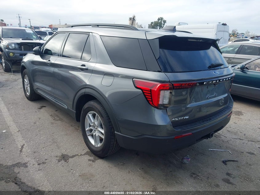 2025 Ford Explorer Active