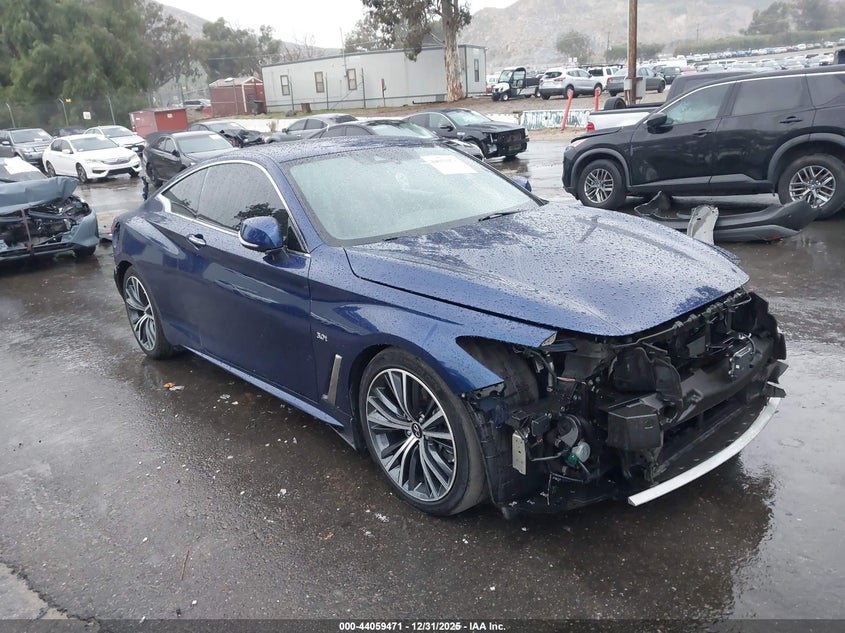 2020 Infiniti Q60 Luxe