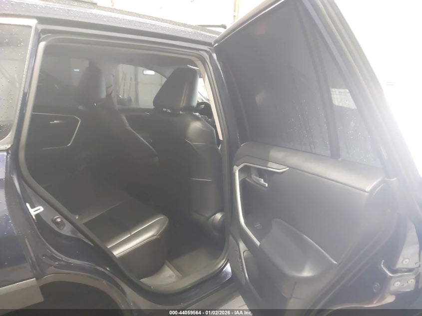 VIN 2T3A1RFV1PW398480 2023 TOYOTA RAV4 XLE PREMIUM