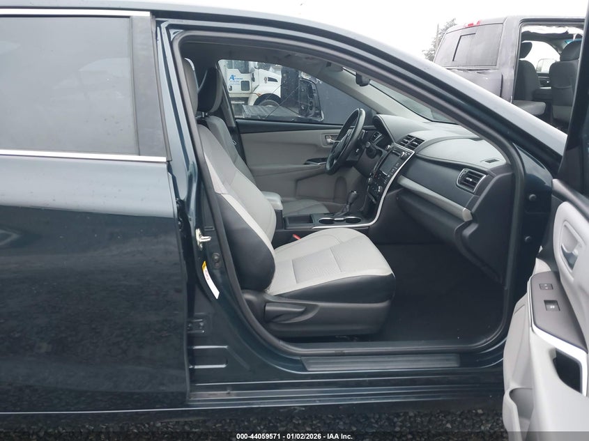 2016 Toyota Camry Se