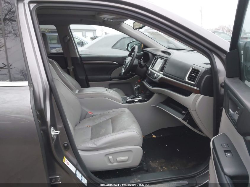 2015 Toyota Highlander Limited Platinum V6