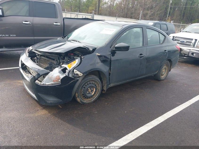 2016 Nissan Versa 1.6 S