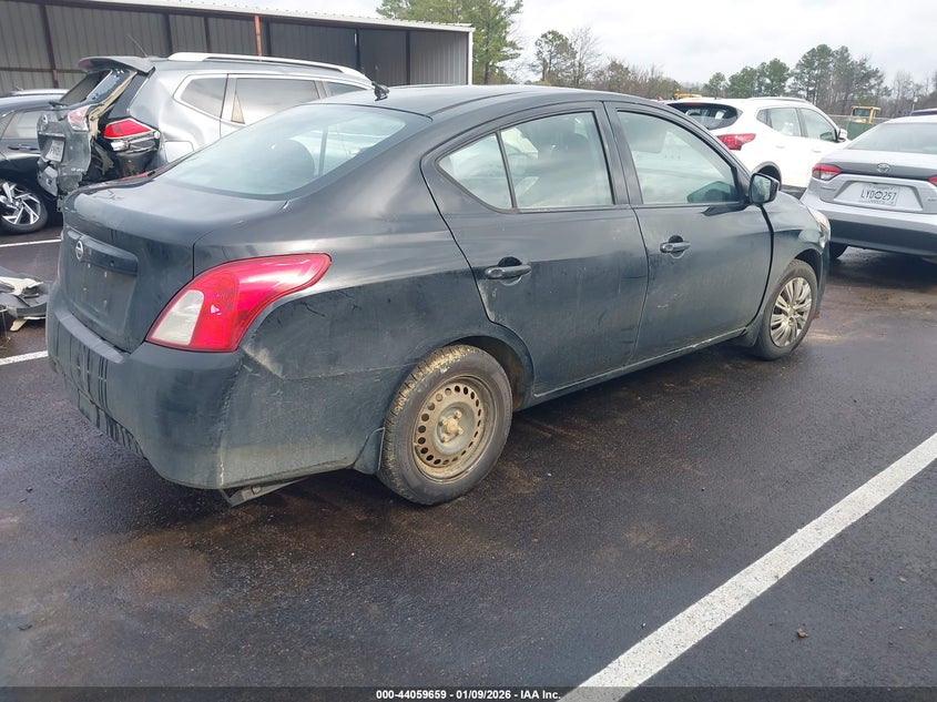 2016 Nissan Versa 1.6 S