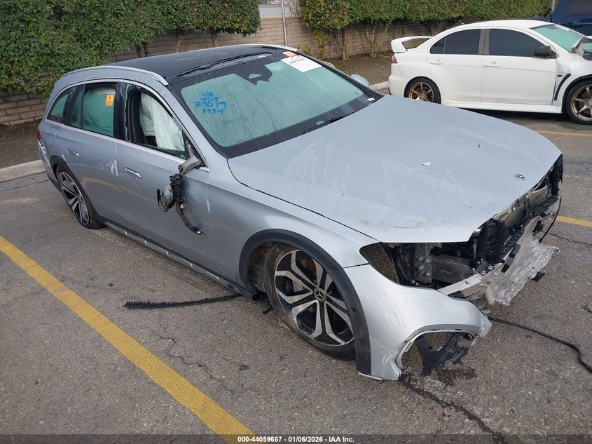 2025 MERCEDES-BENZ E 450 4MATIC