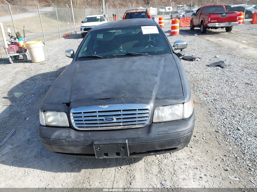2008 Ford Crown Victoria Standard VIN: 2FAFP73V38X134803 Lot: 44059792