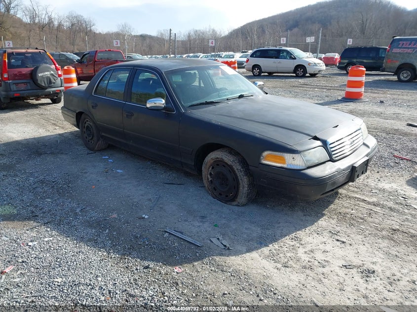 2008 Ford Crown Victoria Standard