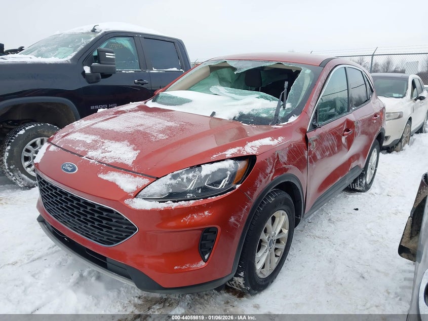 2020 Ford Escape Se