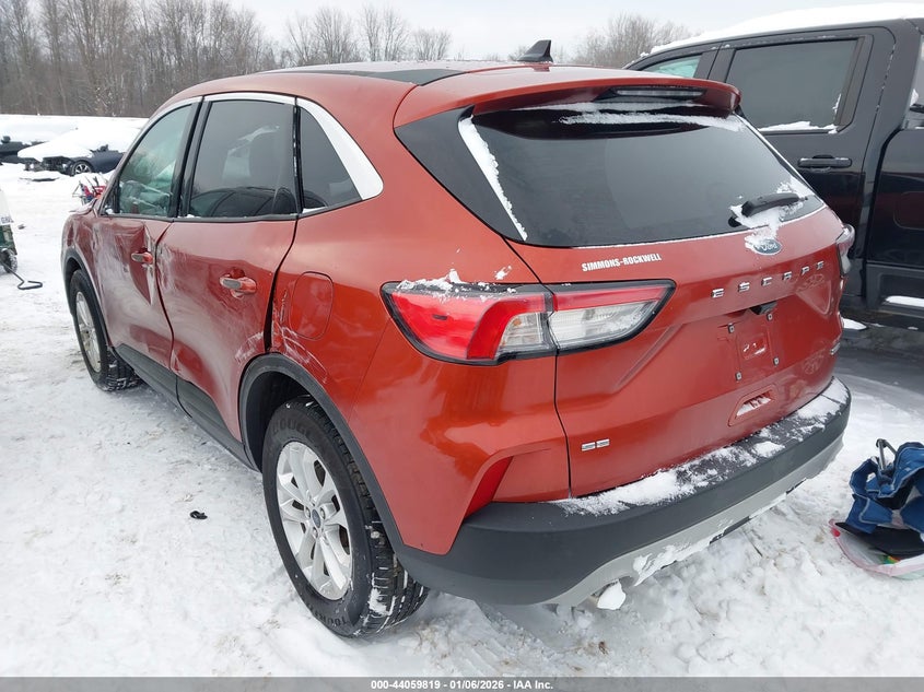 2020 Ford Escape Se