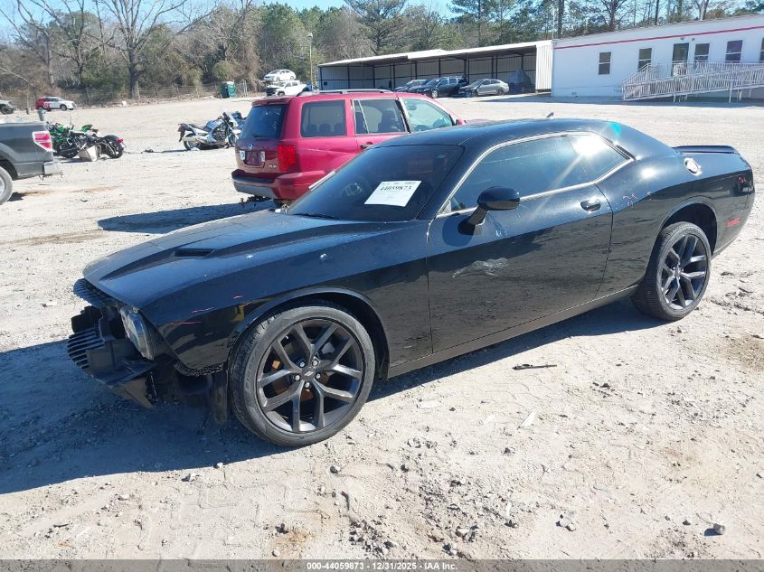 2022 Dodge Challenger Sxt