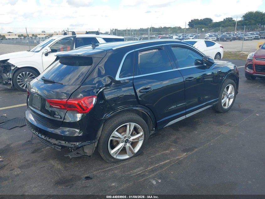 2022 Audi Q3 Premium Plus 45 Tfsi S Line Quattro Tiptronic