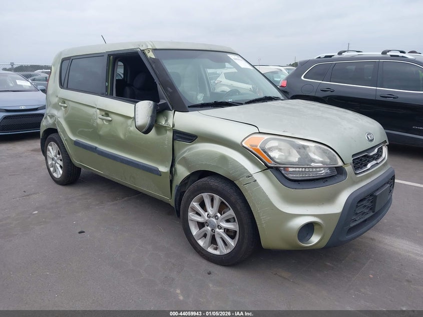 2013 Kia Soul +