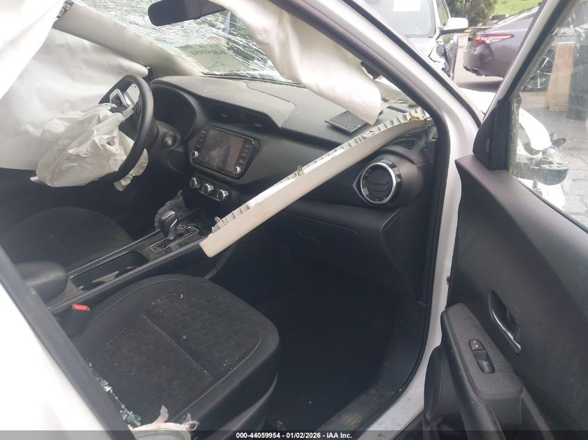 2023 Nissan Kicks Sv Xtronic Cvt