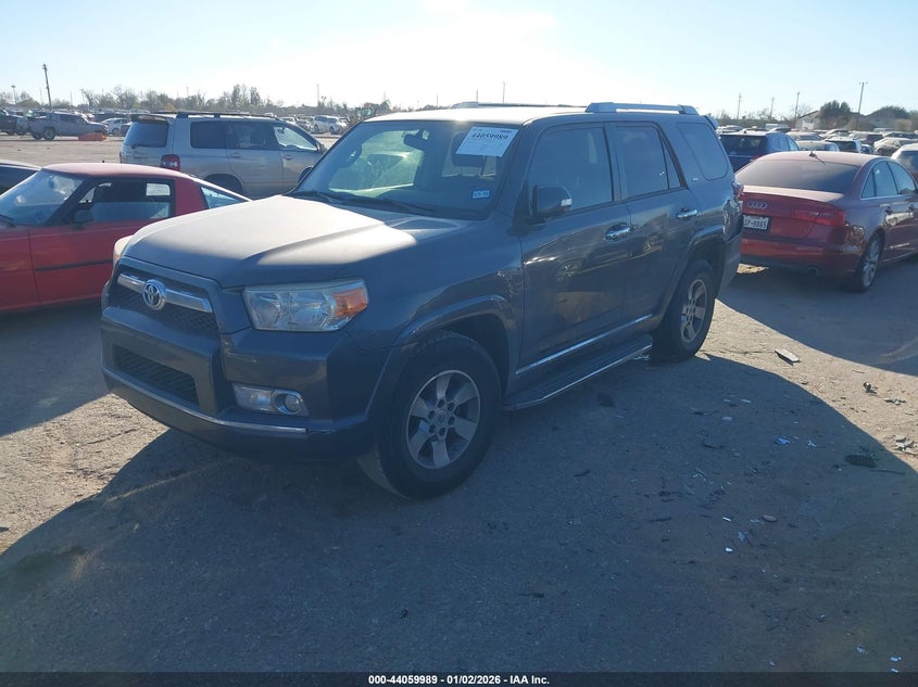 Vin: jtezu5jr8b5032637, lot: 44555772, toyota 4runner sr5 v6 20112