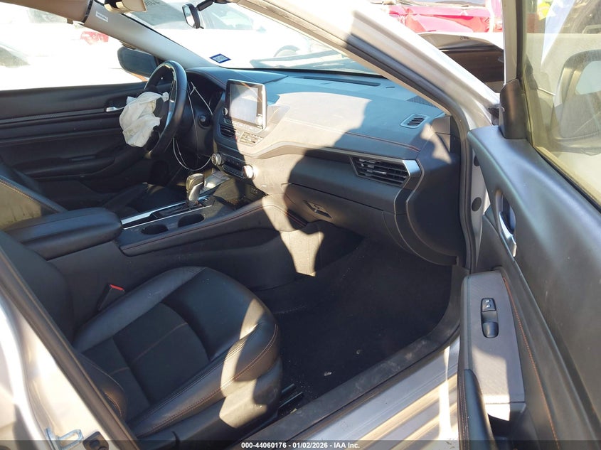 VIN 1N4BL4CV3LC180274 2020 NISSAN ALTIMA SR FWD
