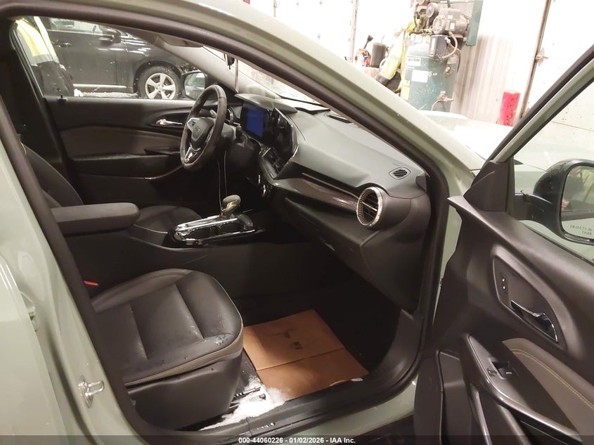 2025 Chevrolet Trax Fwd Activ