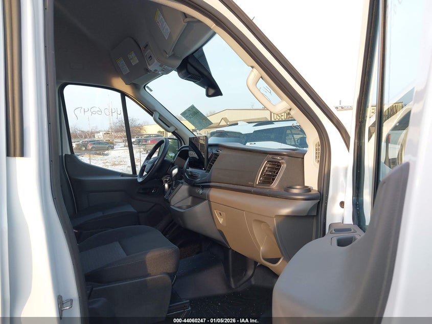 2023 Ford Transit-350