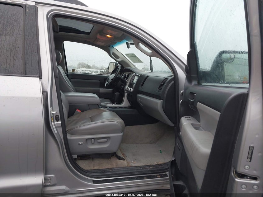 2008 Toyota Sequoia Sr5 5.7L V8