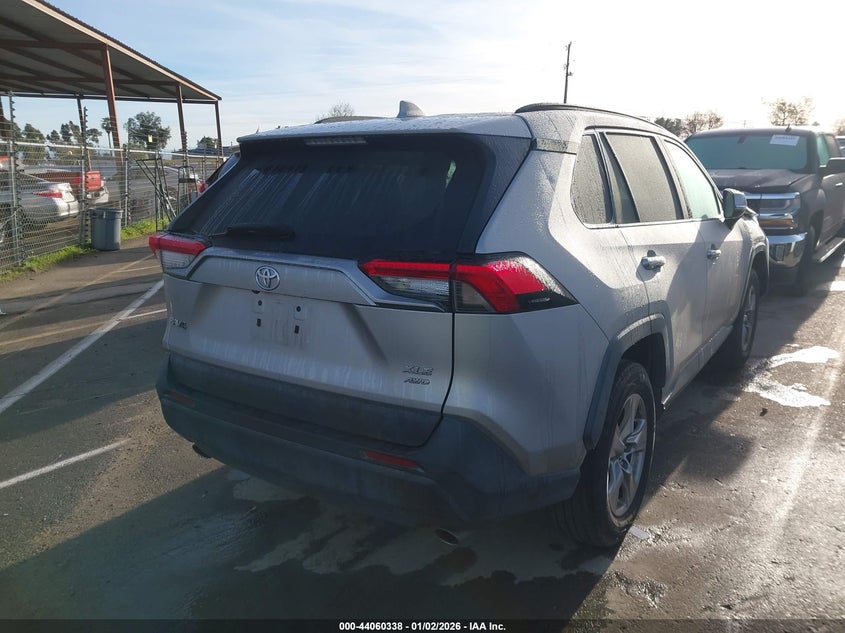 2022 Toyota Rav4 Xle