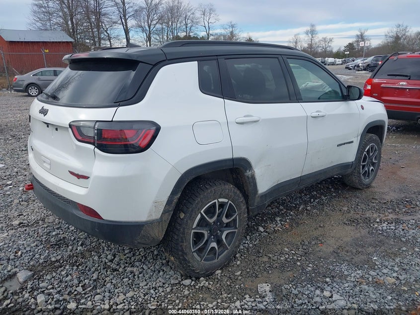 2025 Jeep Compass Trailhawk 4X4