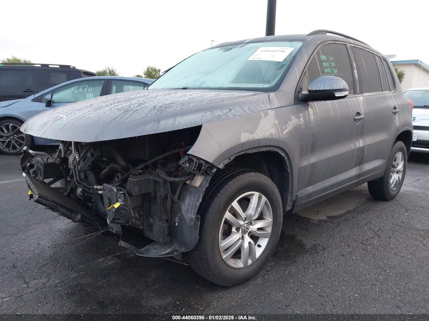 2016 Volkswagen Tiguan S