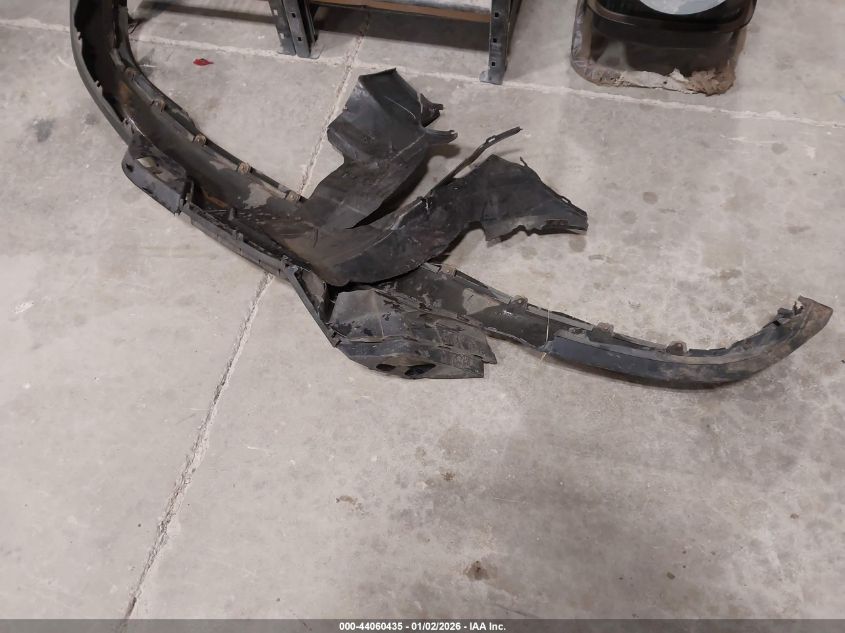 2016 Chevrolet Silverado 1500 2Lt VIN: 1GCVKREC9GZ306045 Lot: 44060435