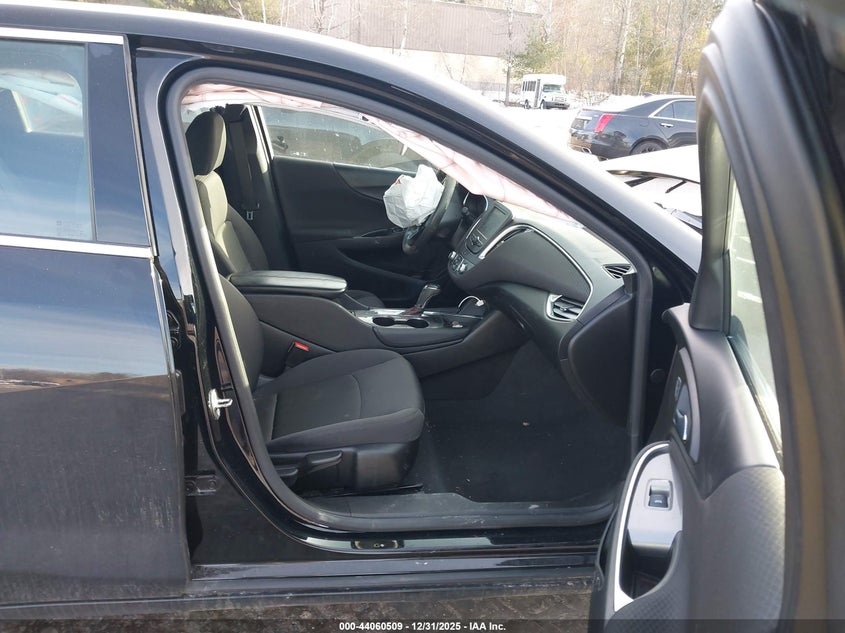 2017 Chevrolet Malibu 1Lt