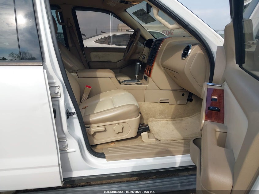 2010 Ford Explorer Eddie Bauer