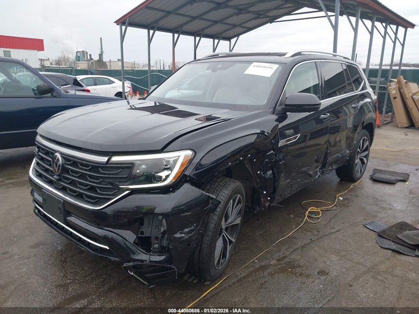 2024 Volkswagen Atlas 2.0T Sel Premium R-Line