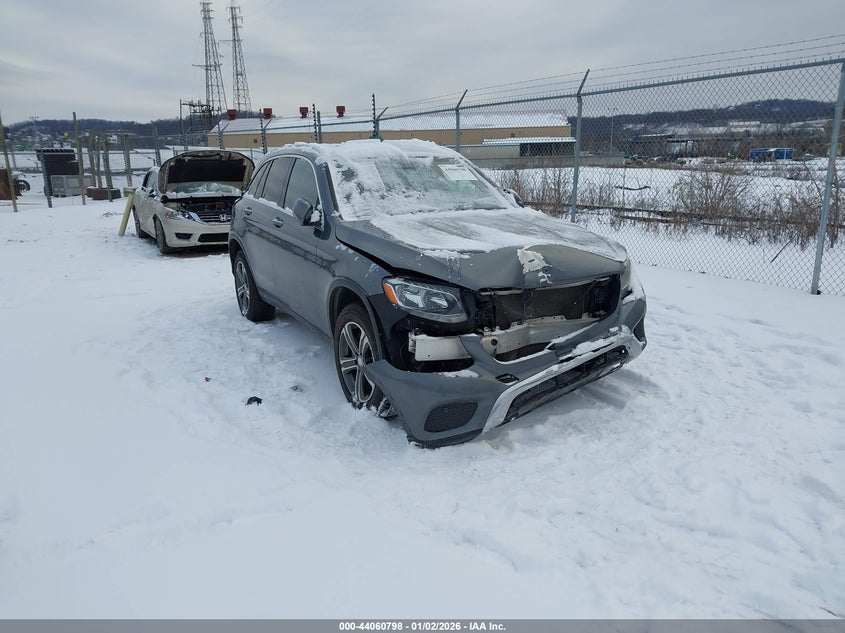 2016 Mercedes-Benz Glc 300
