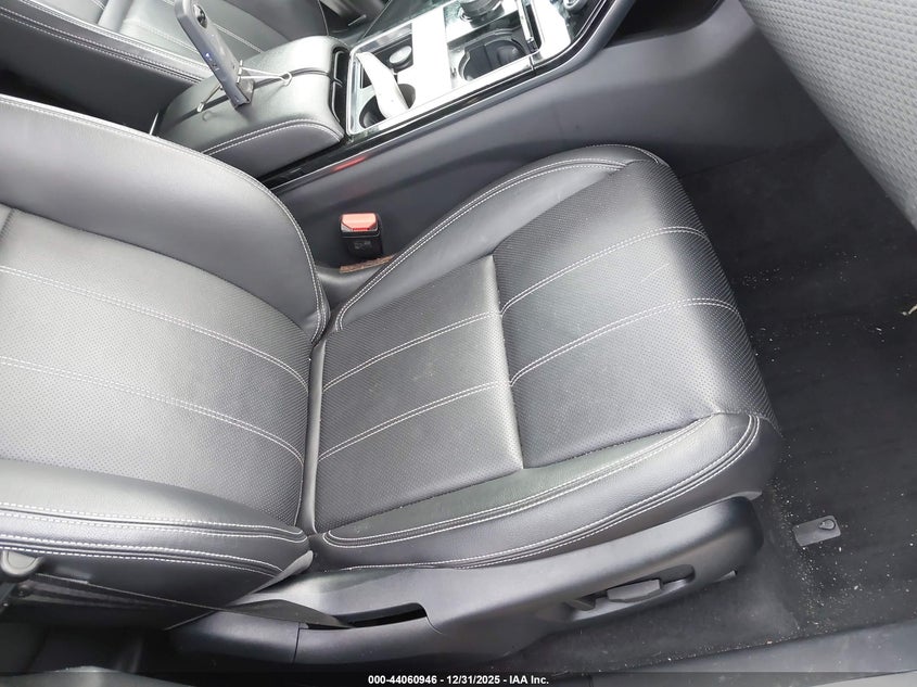 2018 Land Rover Range Rover Velar D180 S