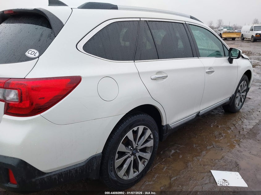 2018 Subaru Outback 3.6R Touring
