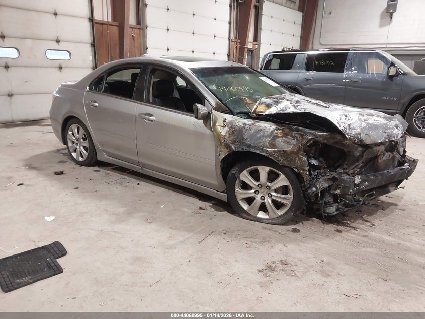 JH4KB2F65AC002741 2010 Acura Rl 3.7 auction photo 1