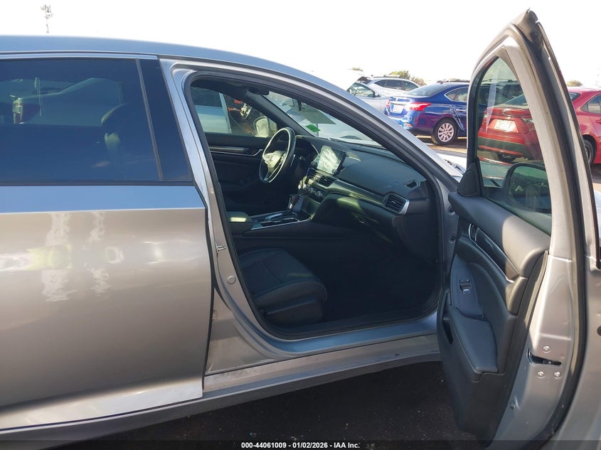 VIN 1HGCV1F30LA054064 2020 HONDA ACCORD SPORT