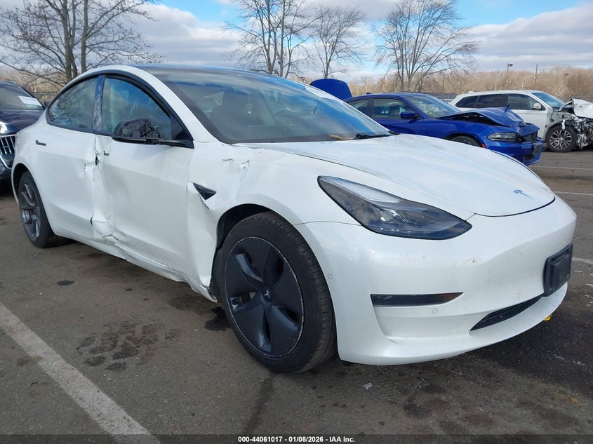 2021 Tesla Model 3 Standard Range Plus Rear-Wheel Drive