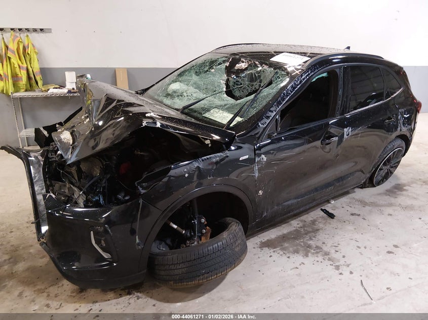 2023 Ford Escape St-Line Elite