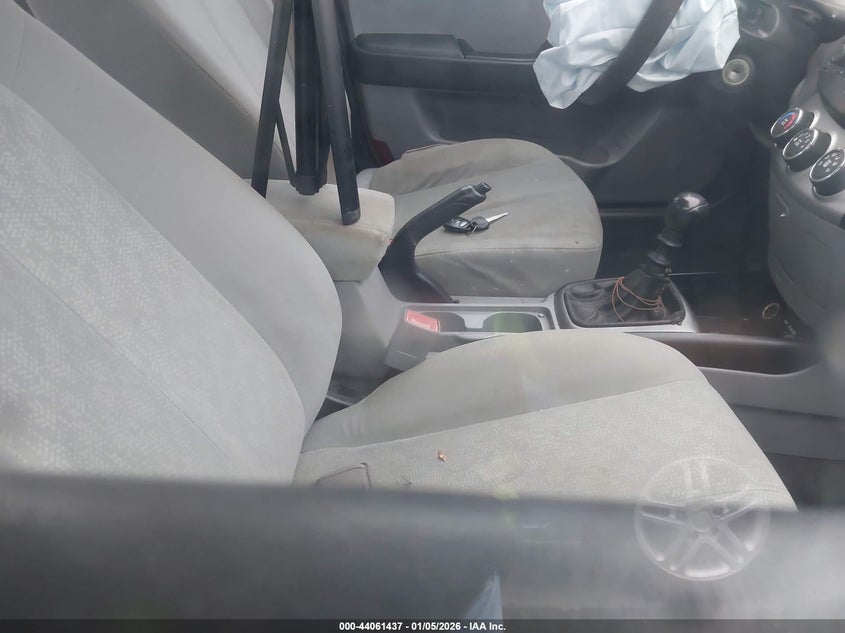 2010 Hyundai Elantra Blue