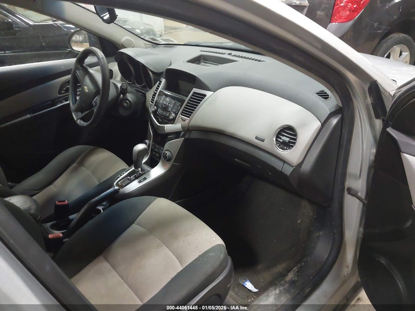 2012 Chevrolet Cruze Ls