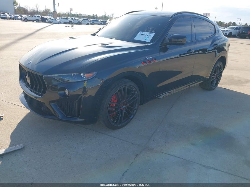 Vin: zn661zua4mx378476, lot: 44557279, maserati levante gts/trofeo 20212