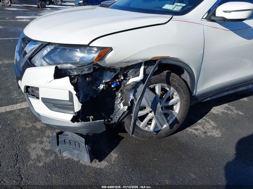 VIN KNMAT2MV3LP530522 2020 NISSAN ROGUE SV INTELLIGENT AWD