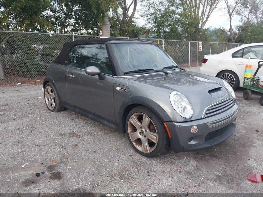 WMWRH33595TF84137 2005 Mini Cooper S auction photo 1