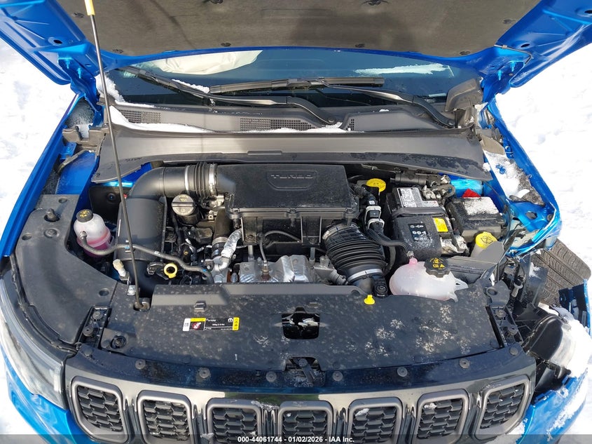 VIN 3C4NJDBN0ST528422 2025 JEEP COMPASS LATITUDE 4X4