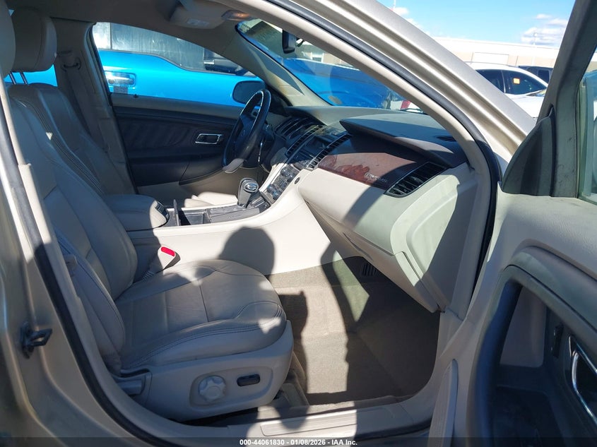 2011 Ford Taurus Sel