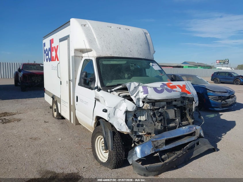 1FDWE3FN0MDC20183 2021 Ford E-350 Cutaway auction photo 1