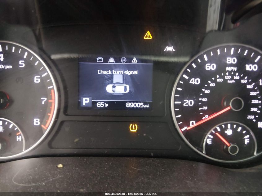 2020 Kia Optima Lx VIN: 5XXGT4L32LG401653 Lot: 44062338