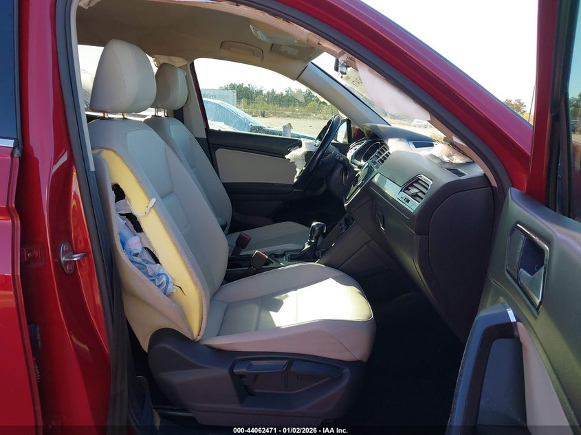 2018 Volkswagen Tiguan 2.0T Se/2.0T Sel