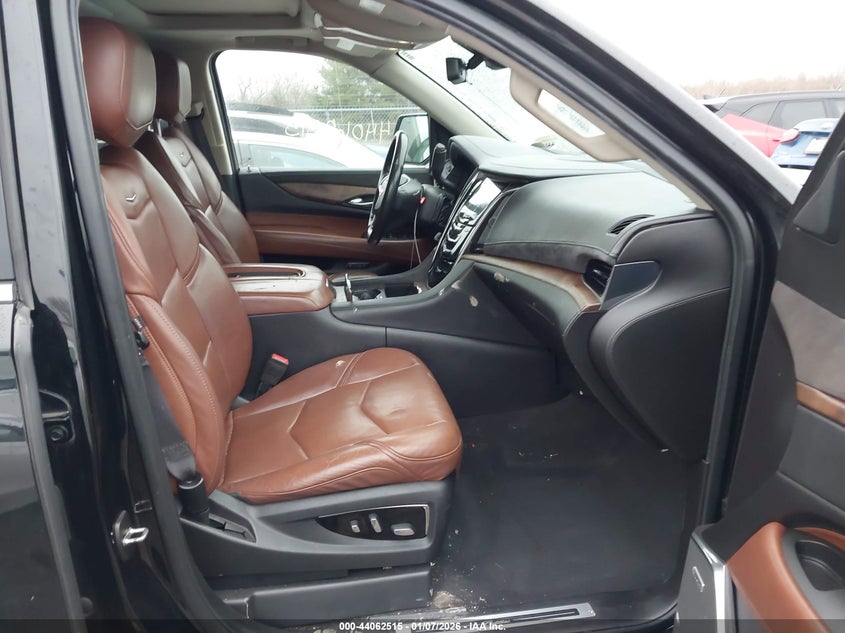 2017 Cadillac Escalade Esv Premium Luxury